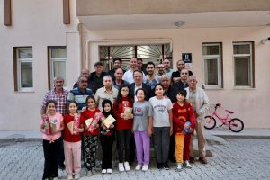 Mehmet Savran’dan 15 Temmuz mahallesine ziyaret