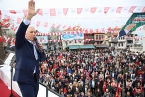 CHP’li Bozbey’den Mudanya’ya ‘metrobüs’ müjdesi