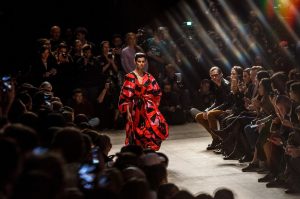 Türk tasarımcı Emre Erdemoğlu, Moscow Fashion Week’te tasarımlarını ilk kez sergileyecek 