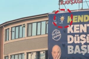 Düzce’de ‘AK Parti’ afişlerinde büyük hata!